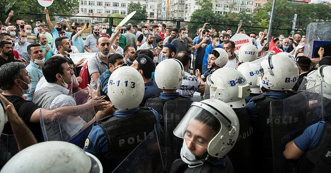 CHP’li Bakırköy Belediyesi’nin kararı pazar esnafını çileden çıkardı