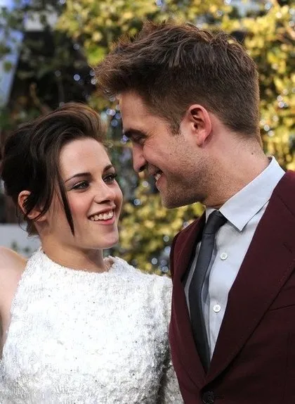 Robert Pattinson: Bir camiye girince hayatım değişti.