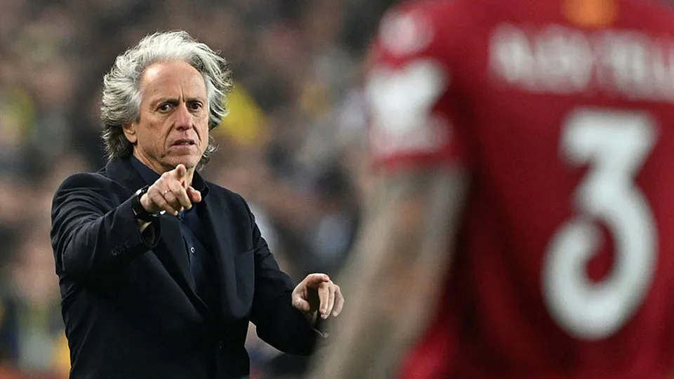 Jorge Jesus'a büyük şok! Yine rakibi oldu