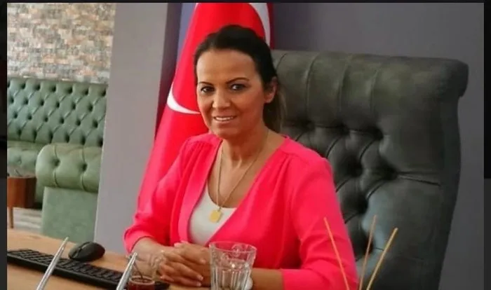 CHP'de Tugay Adak istifası! Aysun Özcan Erenkaya'dan zehir zemberek sözler: Alın partinizi başınıza çalın - 1