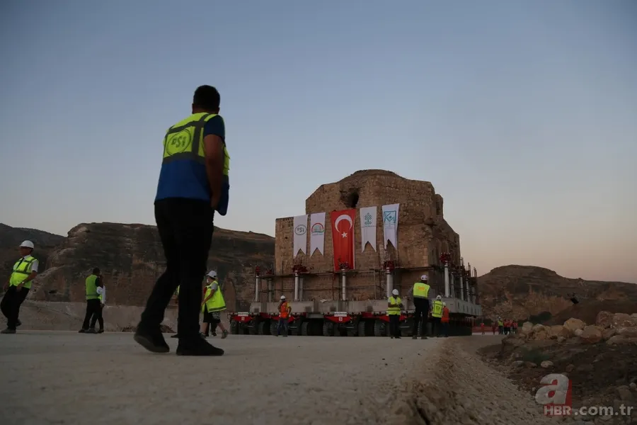 Tarihi Artuklu Hamamı yeni yerine doğru yola çıktı 10