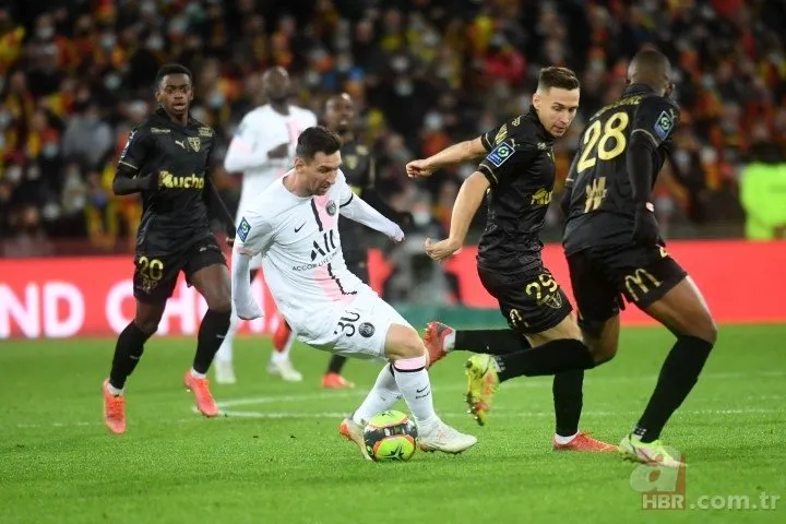 Messi’li PSG Lens karşısında beraberliği 90+2’de yakaladı