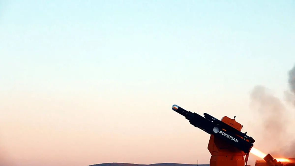 KMC-U'ya komuta kontrol merkezi kabiliyeti!