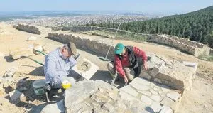 Bin yıllık pati izleri bulundu!