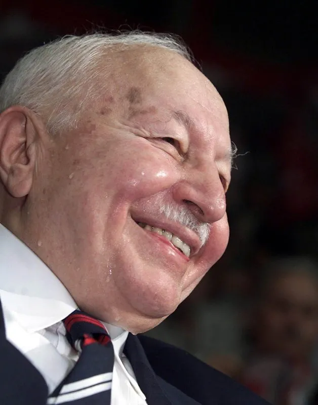 Necmettin Erbakan ölüm yıl dönümünde anılıyor!