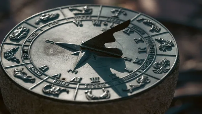 pazar-gunu-gokyuzu-kaderinizi-sekillendirecek-ay-tutulmasindan-en-cok-etkilenecek-4-burc-aciklandi-1757058771247.jpg Astroloji