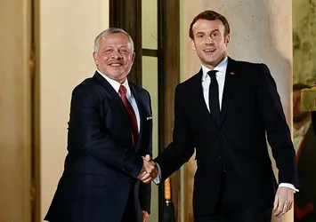 Ürdün Kralı Fransa'da Macron ile görüştü