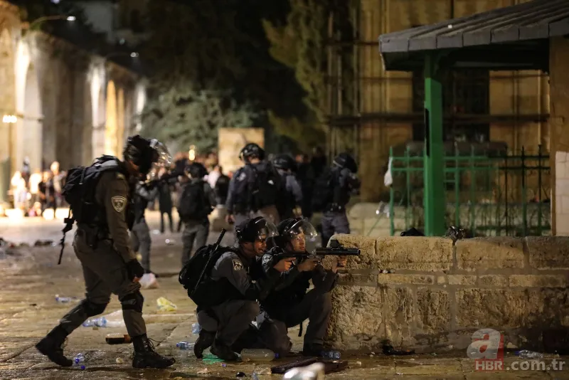Terörist İsrail Mescid-i Aksa'da kan döktü! Yüzlerce yaralı var! İşte son görüntüler 18