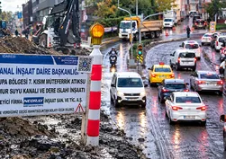 Megakentin kritik bağlantı noktasında altyapı çilesi! Sürücüler isyan bayrağını çekti: “Böbrek taşı olan buraya gelsin”