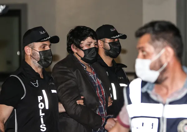 Son dakika: Çiftlik Bank vurguncusu Mehmet Aydın evrakları polise teslim etti! Tosuncuk Bitcoin’den vurgun mu yaptı?