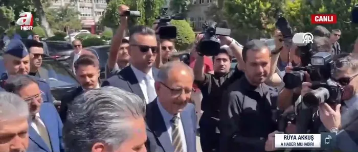 Çevre, Şehircilik ve İklim Değişikliği Bakanı Mehmet Özhaseki duyurdu! Sağlık sorunları nedeniyle görevden affını istedi | Detaylar A Haber’de...