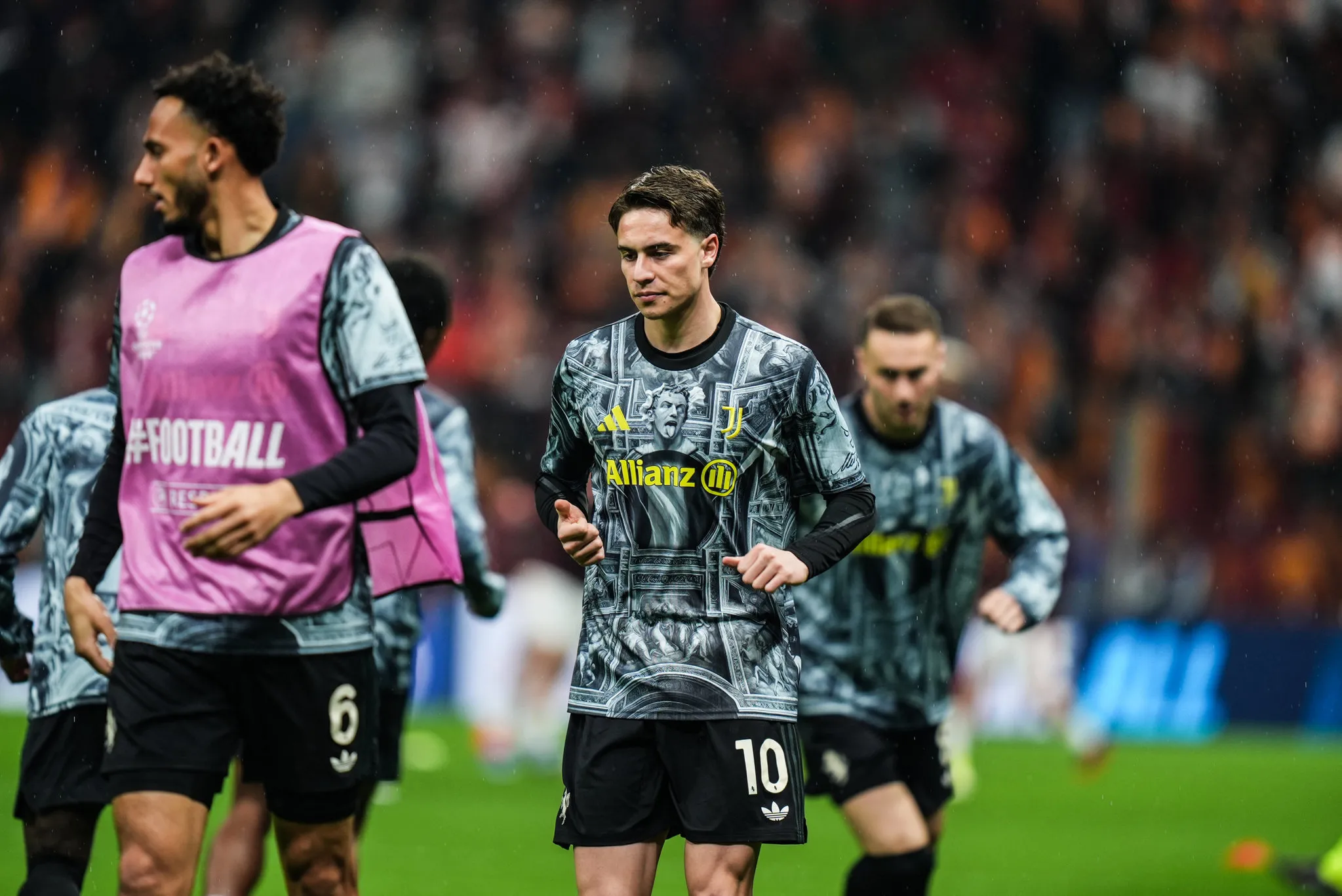 Aslantepe'de zafer gecesi! Galatasaray evinde Juventus'u dize getirdi