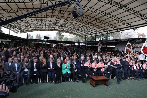 1710614479378.jpg Cumhur İttifakı İzmir Büyükşehir Belediye Başkan adayı Hamza Dağ tarım ve hayvancılık projelerini tanıttı - 3