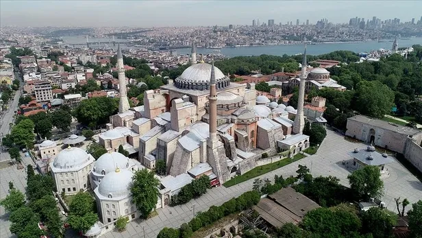 İstanbul cuma saati 24 Temmuz: Ayasofya'da ilk cuma namazı saat kaçta kılınacak? - 4