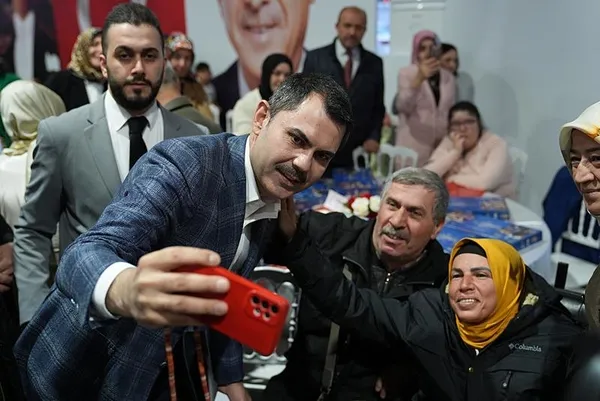 ibb-baskan-adayi-murat-kurumdan-engelli-vatandaslar-icin-mujdeyi-verdi-engelsiz-seferberlik-ilan-edecegiz-1710180967621.jpeg Cumhur İttifakı'nın İBB Başkan adayı Murat Kurum'dan engelli vatandaşlara müjde: "Engelsiz Seferberlik ilan edeceğiz" - 5