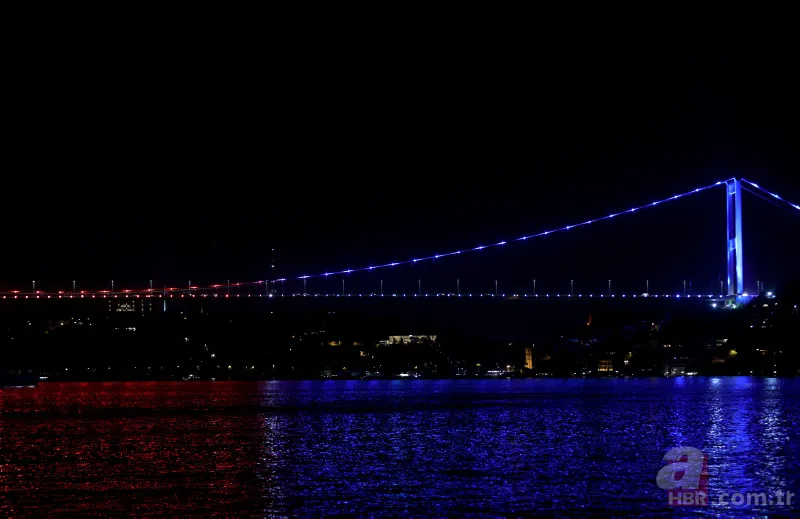 Fatih Sultan Mehmet Köprüsü Azerbaycan bayrağının renklerine büründü 16