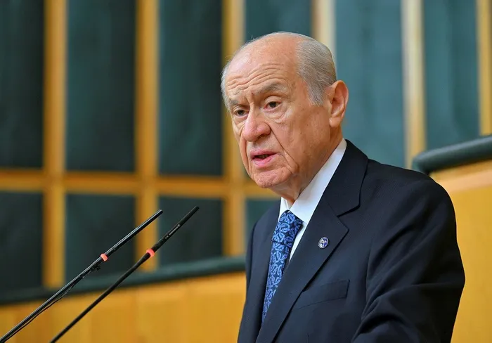 mhp-lideri-devlet-bahceliden-emniyet-mudurlerinin-aciga-alindigi-olayla-ilgili-flas-sozler-hedef-cumhur-ittifa-1715682146339.jpeg MHP lideri Devlet Bahçeli'den emniyet müdürlerinin açığa alındığı olayla ilgili flaş sözler: Hedef Cumhur İttifakı ve Türkiye - 1