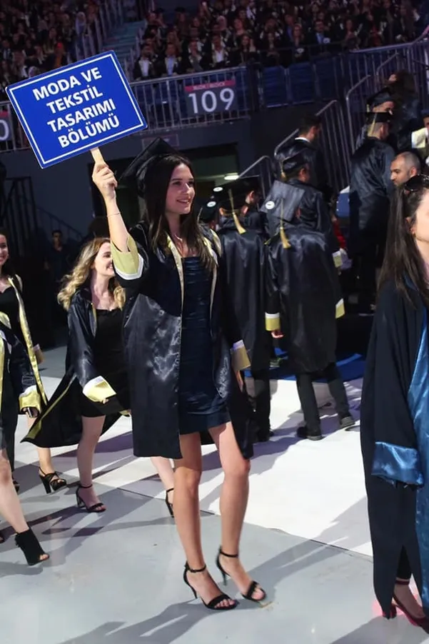 İBB’de hiç tecrübesi olmayan Özge Türkyılmaz torpille işe başlamış!