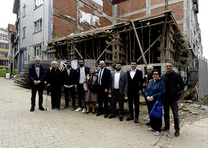 Yarısı Bizden kampanyasının ilk temeli Üsküdar Salacak'ta atıldı - 5