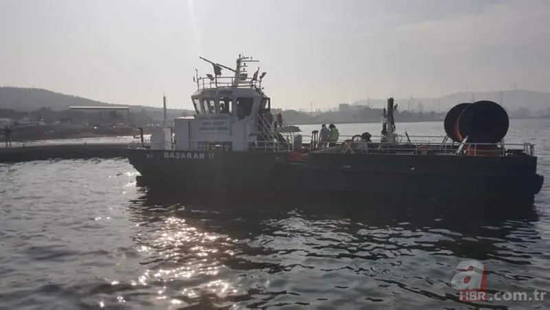 İzmir'de denize petrol türevi atıklar sızdı 7