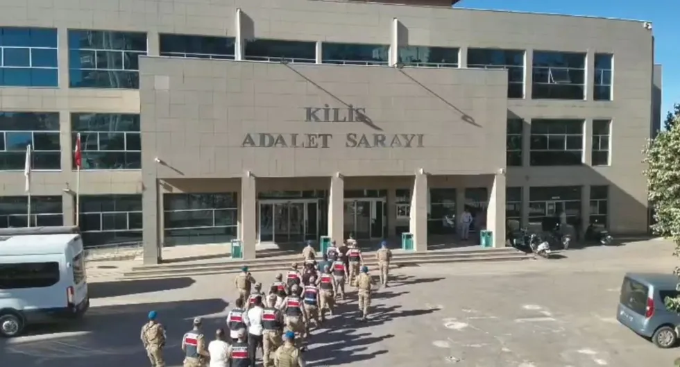 16 ilde organize suç örgütlerine operasyon: 228 şüpheli yakalandı - 1