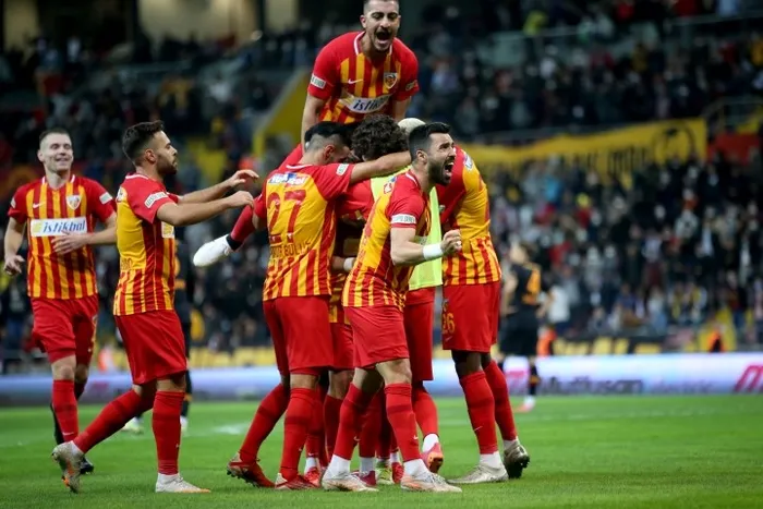 Kayserispor 3-0 Galatasaray MAÇ SONUCU ÖZET