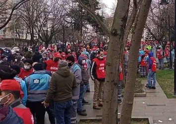 CHP'li belediyelerde grev şoku! Beşiktaş Belediyesi işçileri de greve başladı
