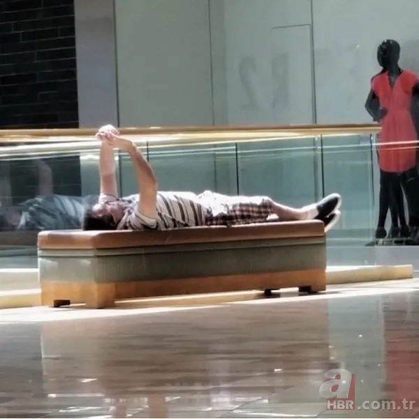 Alışverişin bitmesini bekleyen yalnız ve sabır dolu AVM adamları 5