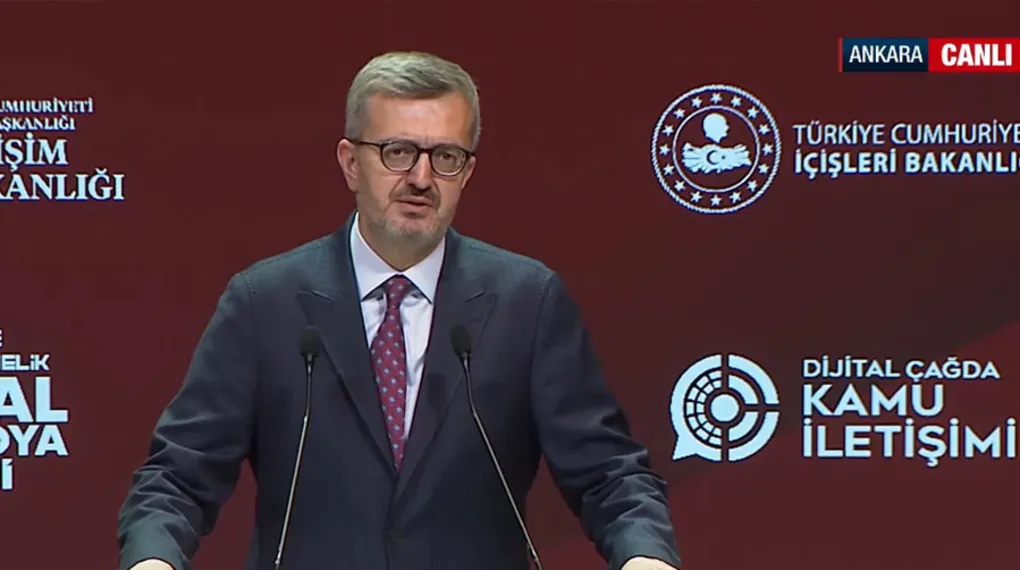 Burhanettin Duran: "Güvenilir kamu iletişimini esas alıyoruz"