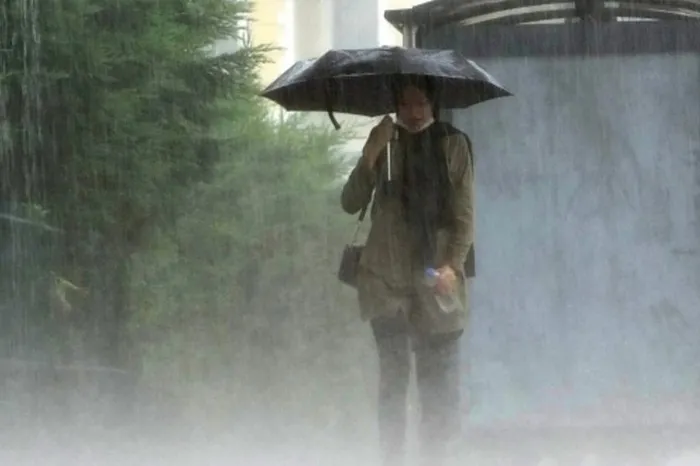 1713528285019.jpg İstanbul Ankara ve İzmir'de sağanak yağış alarmı! Meteoroloji'den yeni uyarı geldi! Üst üste açıklamalar... - 4