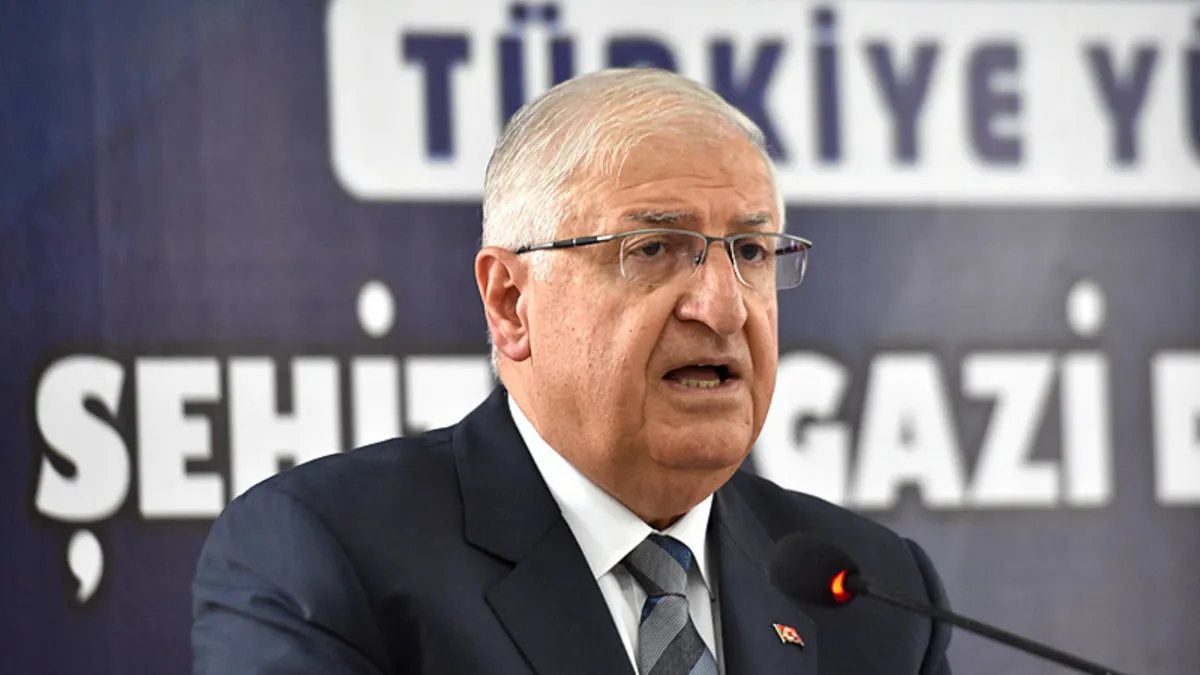 Milli Savunma Bakanı Güler Lübnanlı diplomatı kabul etti