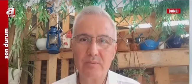 istanbulda-elektrik-firtinasi-gokyuzunu-aydinlatti-iste-o-kareler-1693555957677.jpg İstanbul'da 'elektrik fırtınası' gökyüzünü aydınlattı! Elektrik fırtınası neden olur? Uzman isim A Haber'de anlattı - 3