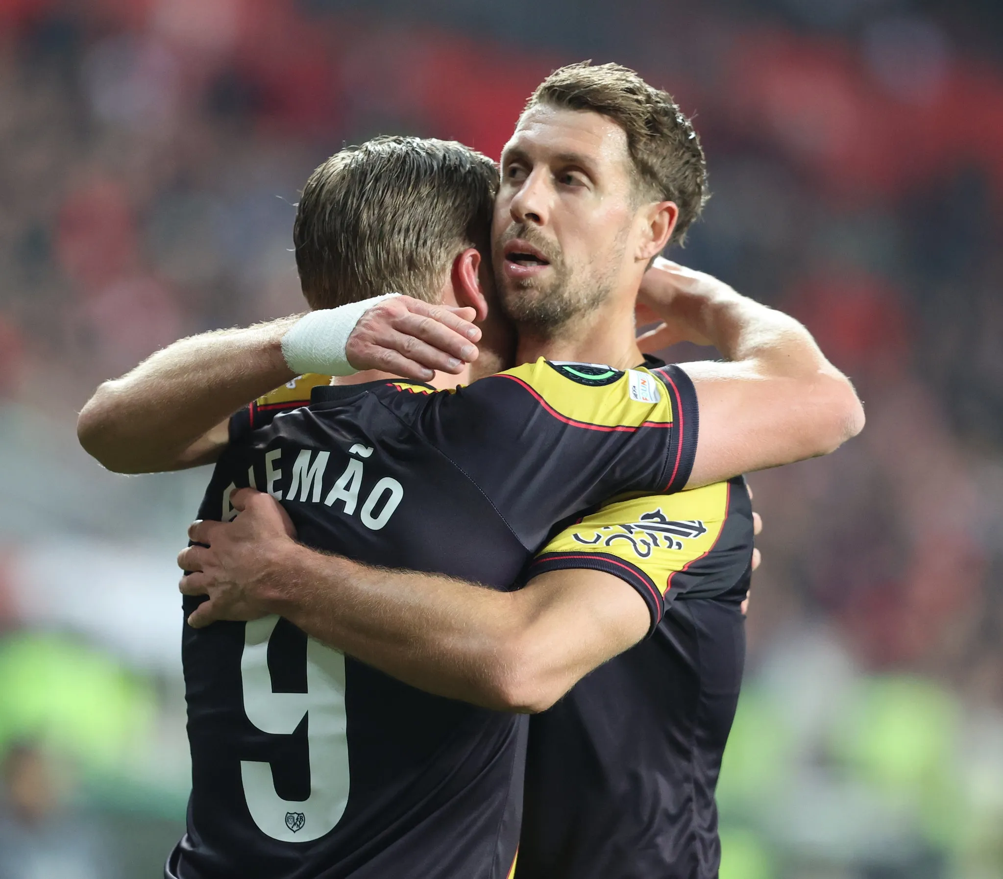 Tur ümitleri rövanşa kaldı! Samsunspor evinde Rayo Vallecano’ya mağlup oldu