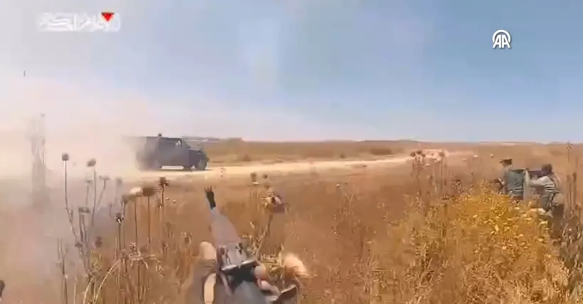 Kassam Tugayları katil sürüsü İsrail askerlerine böyle saldırdı