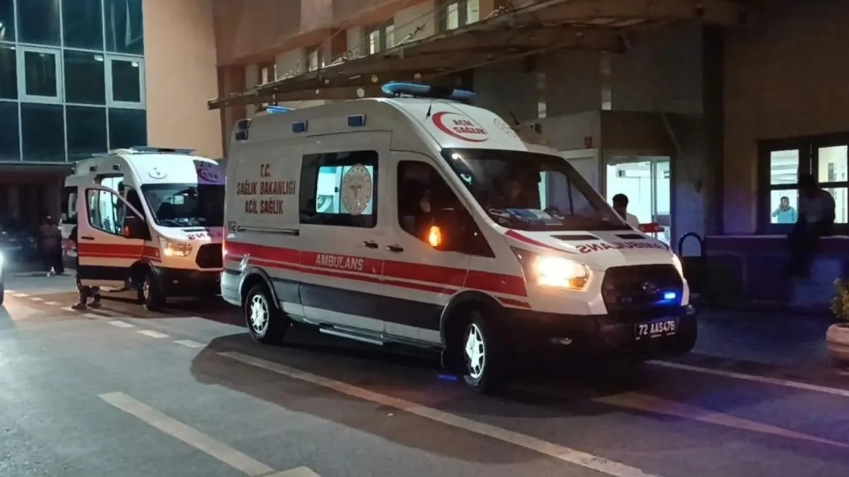 Batman'da feci kaza: Namazdan çıkan adama otomobil çarptı