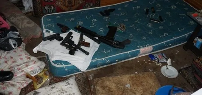 Marmara Ereğlisi’nde bir barakada çok sayıda silah ele geçirildi