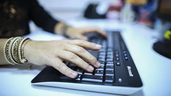 FOX TV’nin AK Parti algısı rakamlarla çürütüldü! Muhalefet için oy isteyen Gülbin Tosun’dan skandal sözler