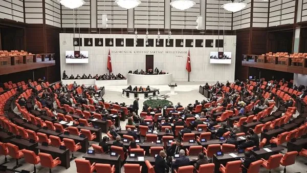 HDP’li Serpil Kemalbay Pekgözü’nden Meclis’te iktidara skandal tehdit: Sonunuz Saddam gibi olacak