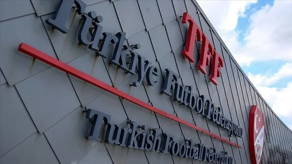 super-ligden-cok-sayida-kulup-pfdkya-sevk-edildi-1679434648355.jpg Süper Lig'den çok sayıda kulüp PFDK'ya sevk edildi - 4