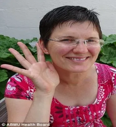 Ağrıyan kulağından örümcek çıkarıldı - 1