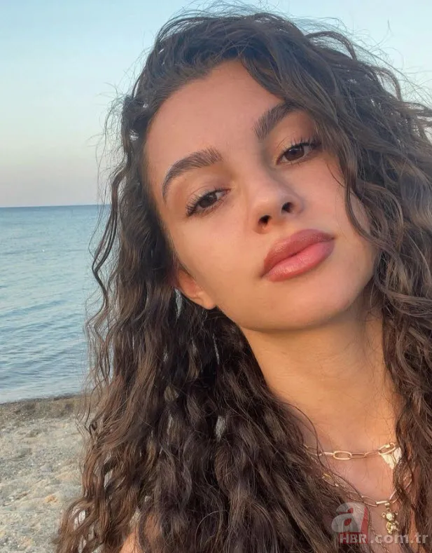 Öyle Bir Geçer Zaman Ki’nin Küçük Osman’ı son haliyle olay oldu! Emir Berke Zincidi’yi gören tanıyamadı! Spor salonundan çıkmıyor 11