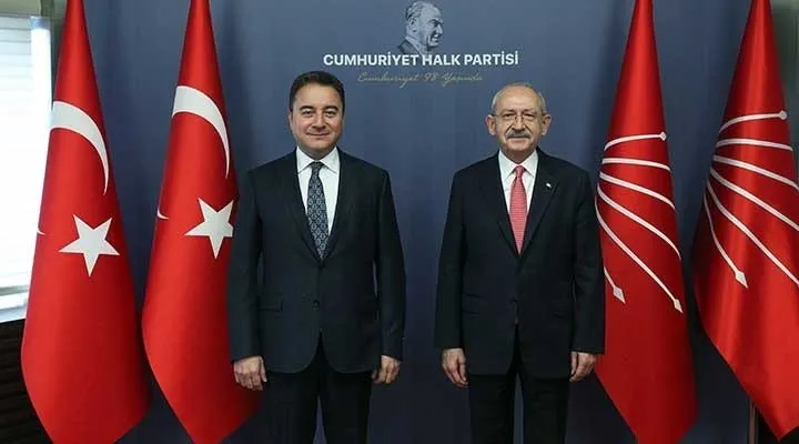 Altılı koalisyonda adam bizi sattı krizi! Ortak adaylığı kapan Kemal Kılıçdaroğlu küçük partilerin üstünü çizdi