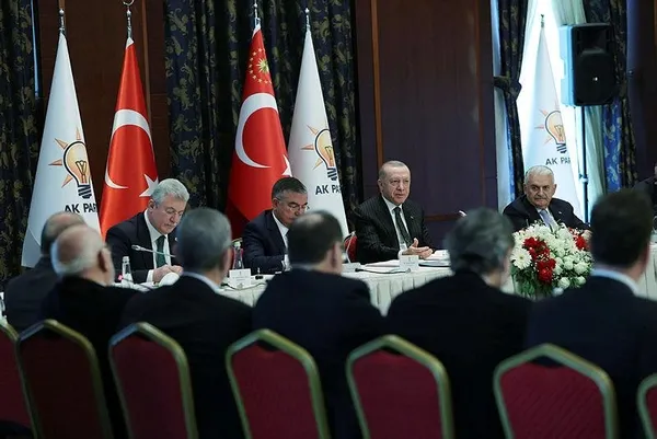 Başkan Erdoğan'dan 'vefa' toplantıları! AK Parti'ye hizmet vermiş isimlerle bir araya gelecek - 1