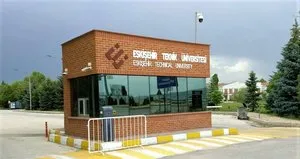 Üniversitede koronavirüs paniği!