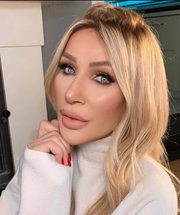 seda-sayan-ajda-pekkanin-estetik-rekoruna-goz-dikti-1619335546128.jpg Seda Sayan Ajda Pekkan'ın rekoruna göz dikti - 2