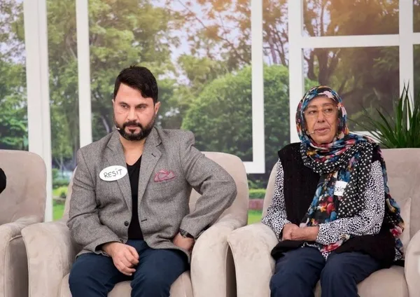 Esra Erol rakiplerine açık ara fark attı - 1