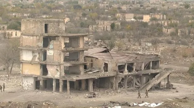 Son dakika: Azerbaycan’da yeniden imar süreci hız kazandı! Türk firmaları öncelikli olacak