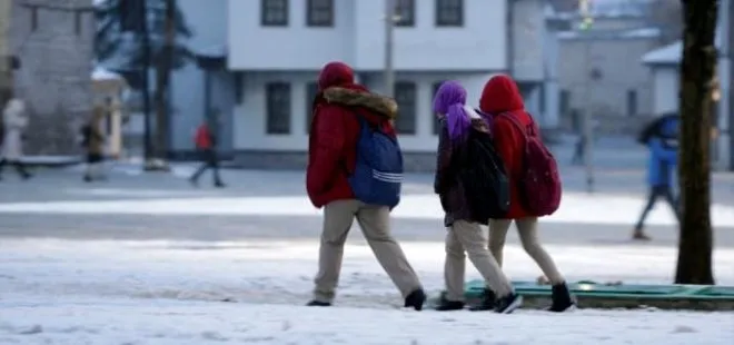 Konya ve Karaman’da 9 ilçede eğitime kar engeli