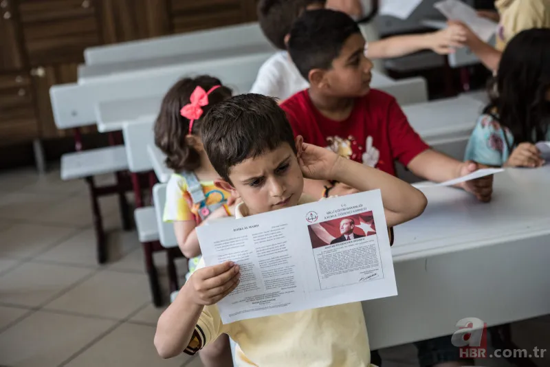 KARNE MESAJLARI RESİMLİ 2024 | Farklı, komik, eğlenceli, esprili, en yeni karne tebrik sözleri | 1. Dönem öğrencilere Instagram, Facebook, Whatsapp mesajları 4