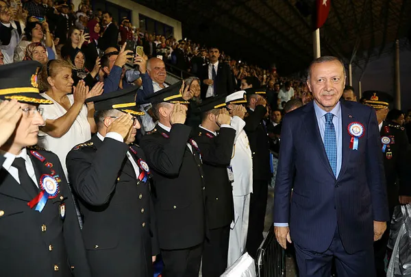 Başkan Erdoğan’dan açık mesaj: Halkın alın terini Kandil’e gönderenlere biz seyirci kalamayız! - 1